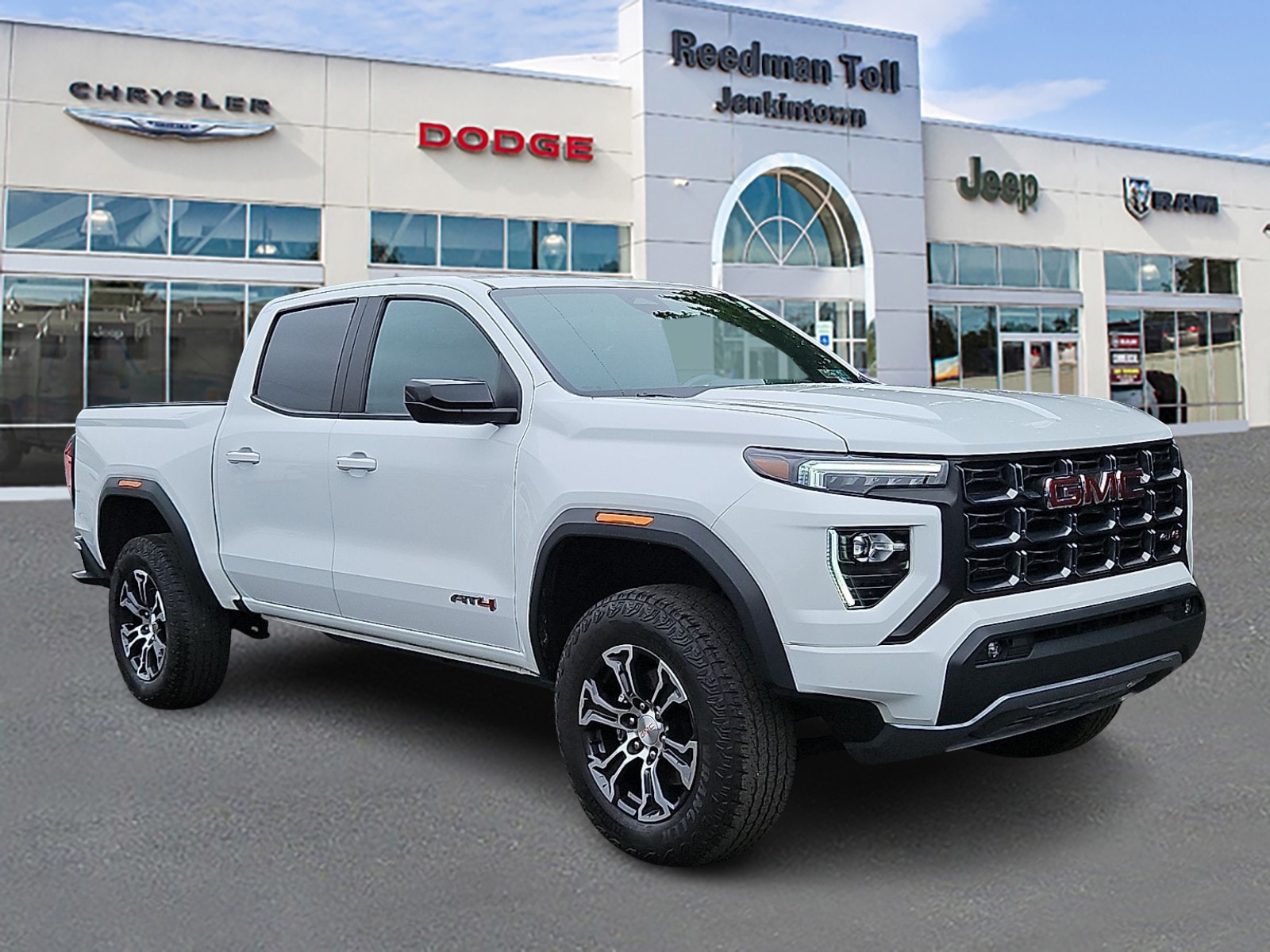 2023 GMC Canyon AT4