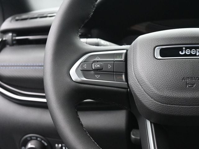 2025 Jeep Compass Latitude - Photo 30