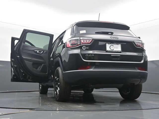 2025 Jeep Compass Latitude - Photo 60