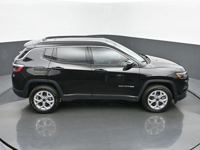 2025 Jeep Compass Latitude - Photo 43