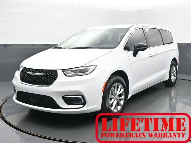 2025 Chrysler Pacifica