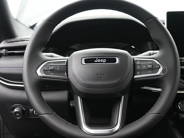 2025 Jeep Compass Latitude - Photo 28