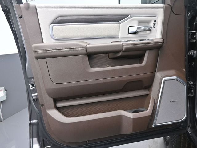 2026 RAM 2500 Laramie - Photo 12