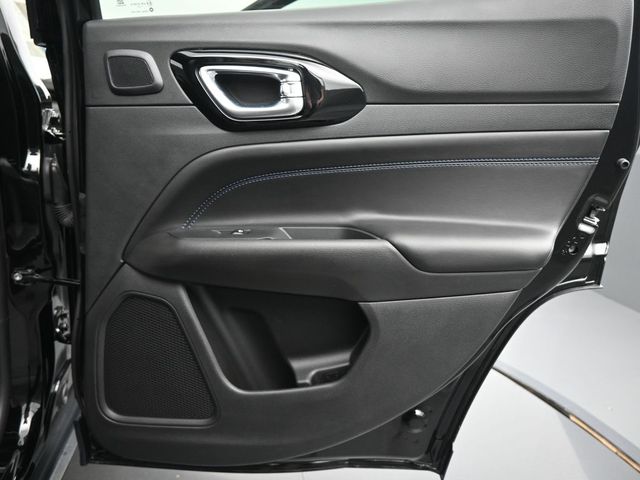 2025 Jeep Compass Latitude - Photo 16