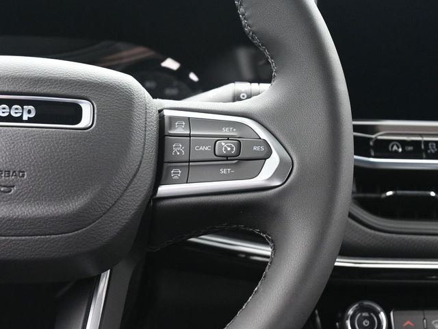 2025 Jeep Compass Latitude - Photo 29