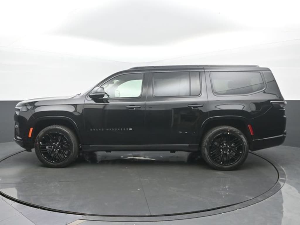 New 2026 Jeep Grand Wagoneer Limited Reserve Sport Utility