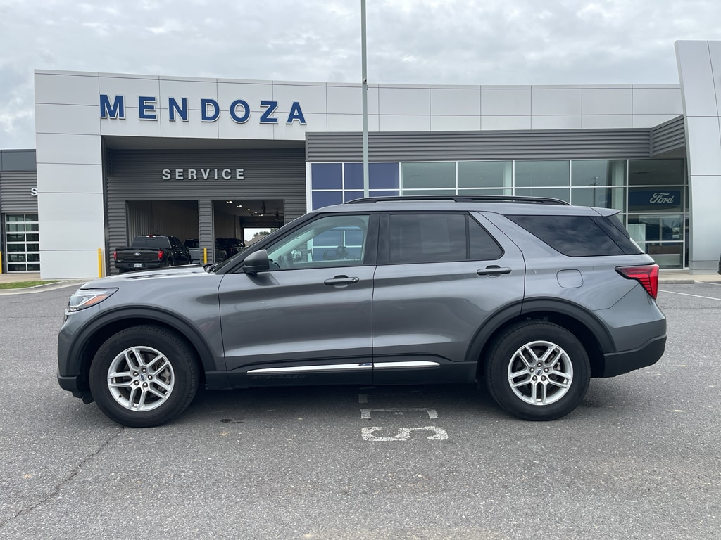 2025 Ford Explorer