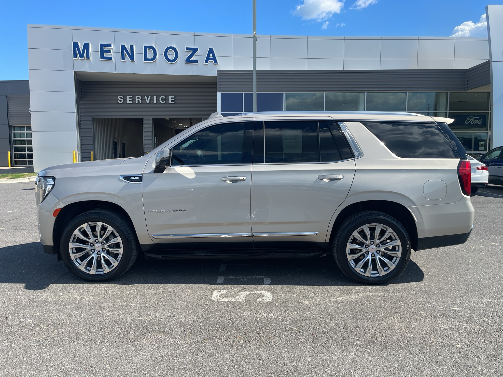 2024 GMC Yukon