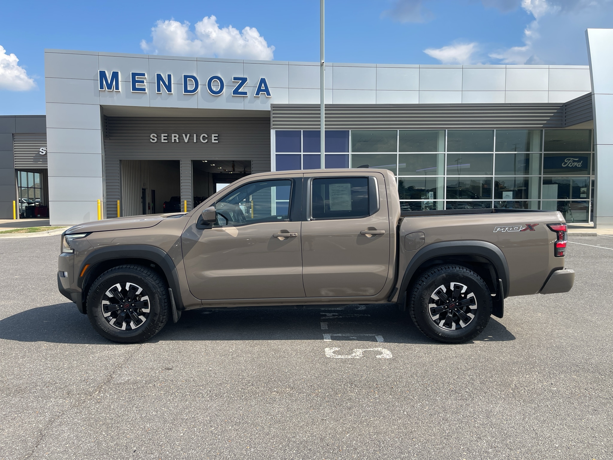 2024 Nissan Frontier PRO-X