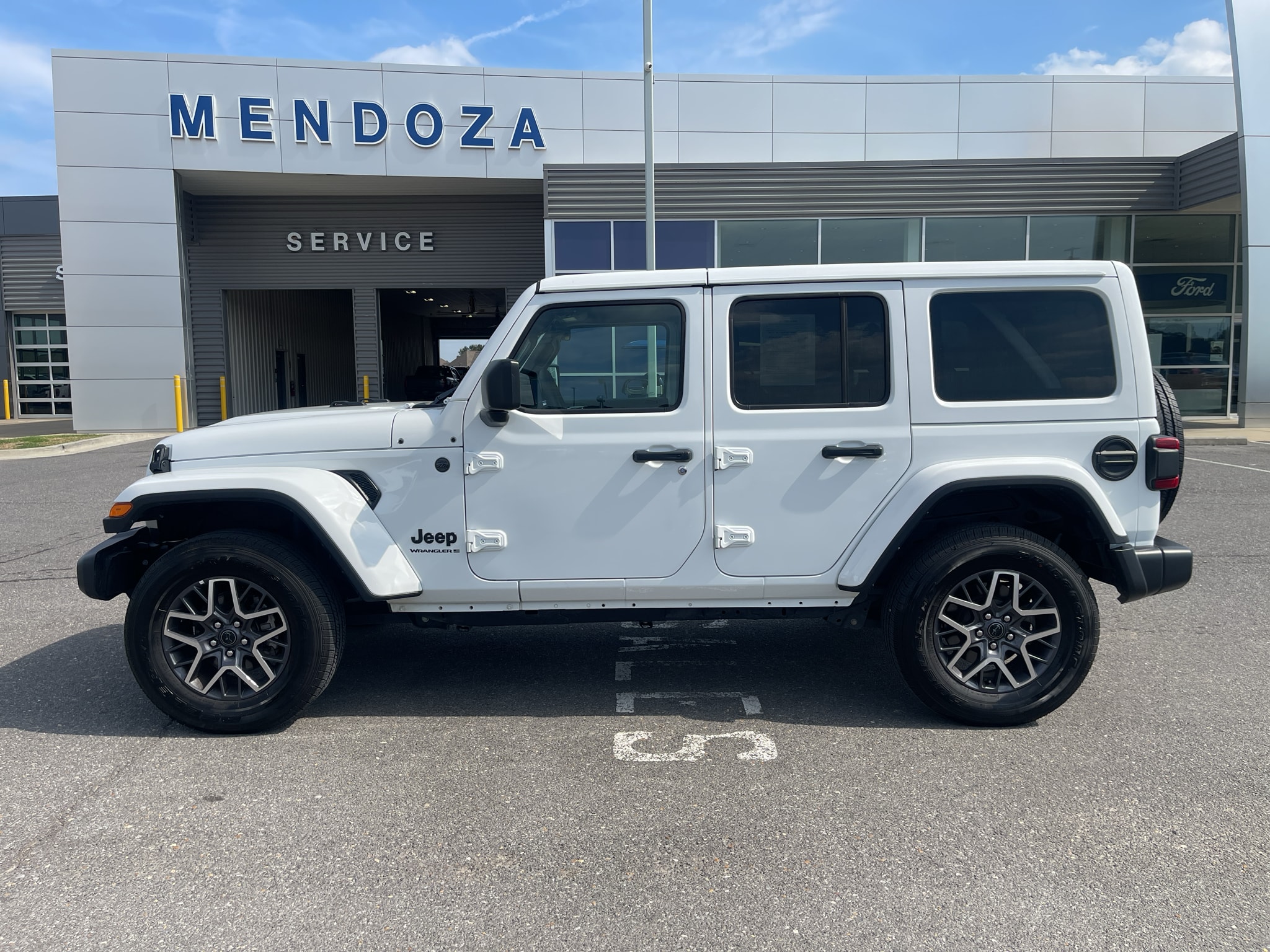 2026 Jeep Wrangler 4-Door Sahara
