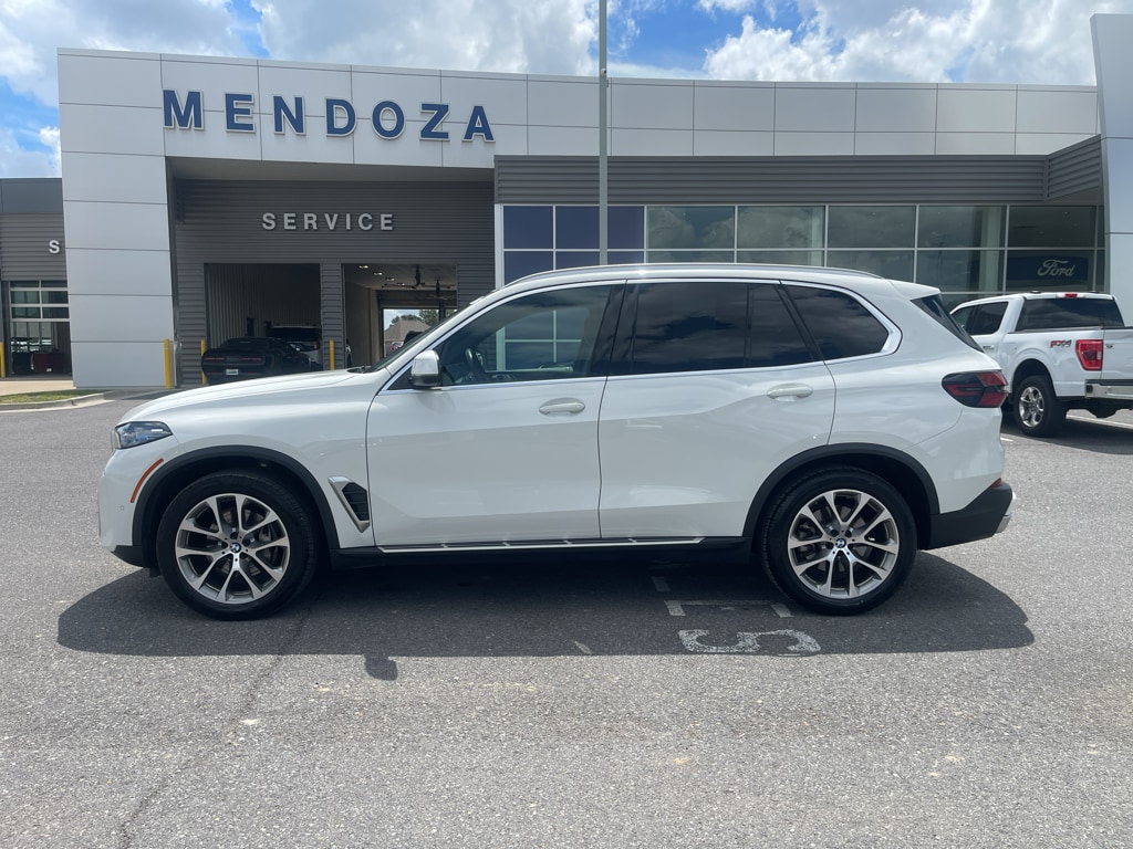 2026 BMW X5 40i