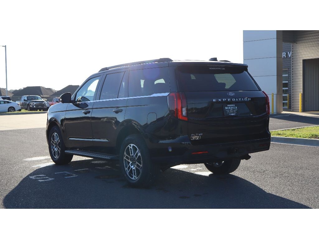 New 2026 Ford Expedition Active Sport Utility