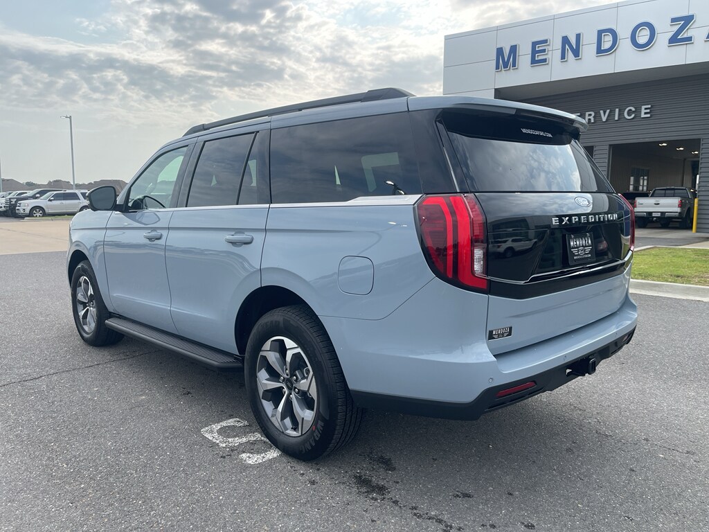 New 2027 Ford Expedition Active Wagon .