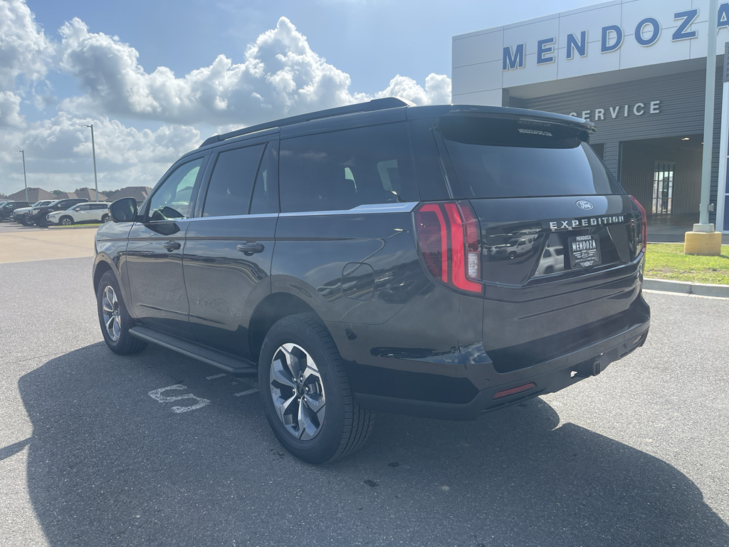 New 2027 Ford Expedition Active Wagon .