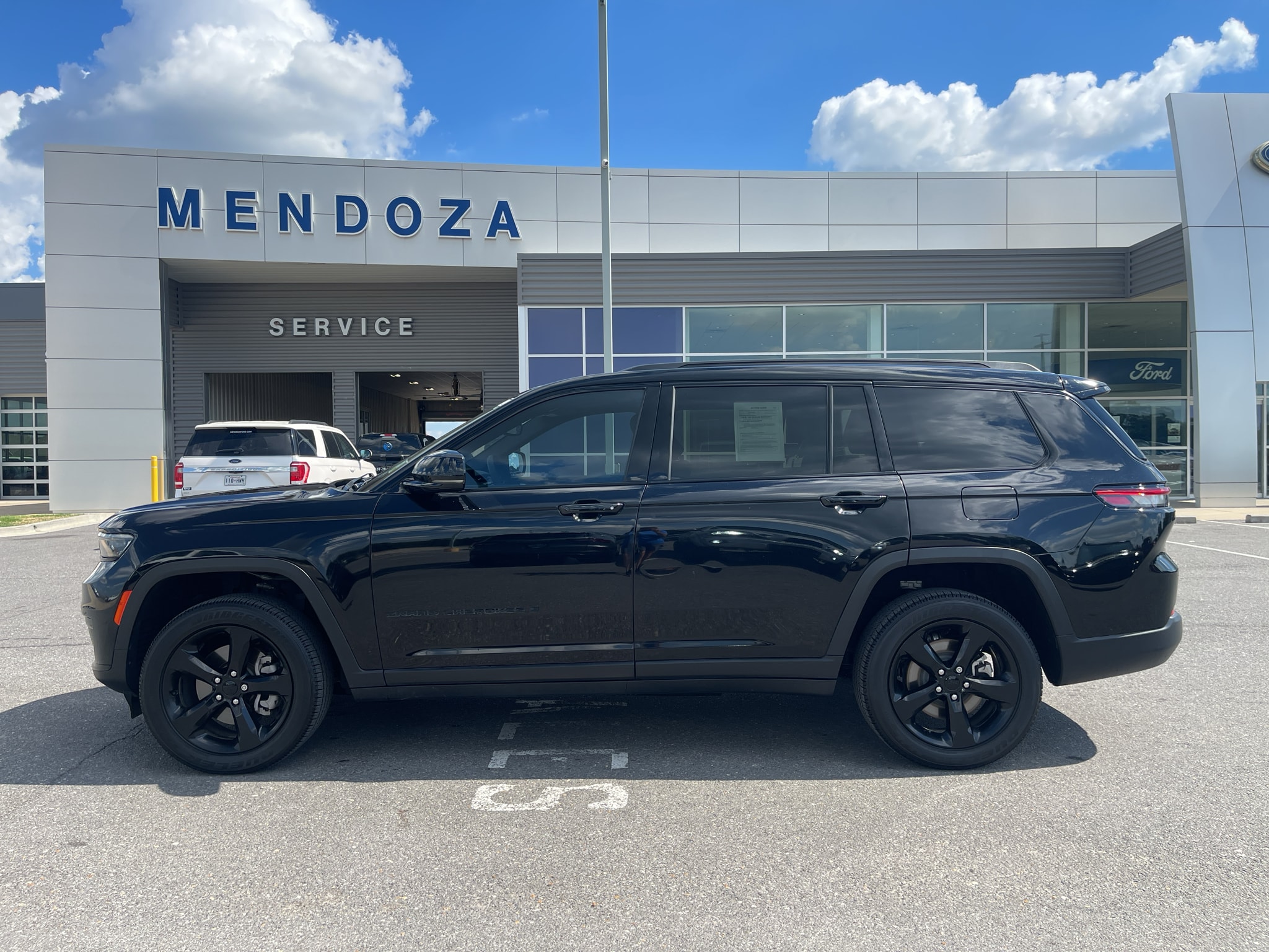 2023 Jeep Grand Cherokee L Altitude