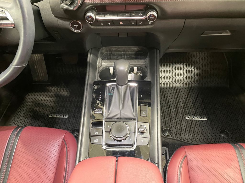 2025 Mazda CX-50 Premium Plus - Photo 11