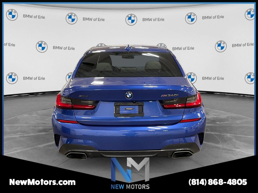 2021 BMW 3 Series M340i - Photo 4