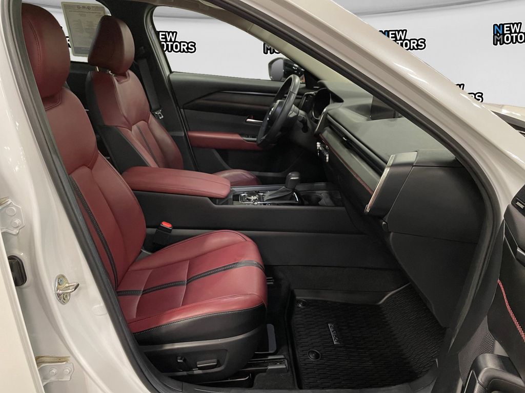 2025 Mazda CX-50 Premium Plus - Photo 15