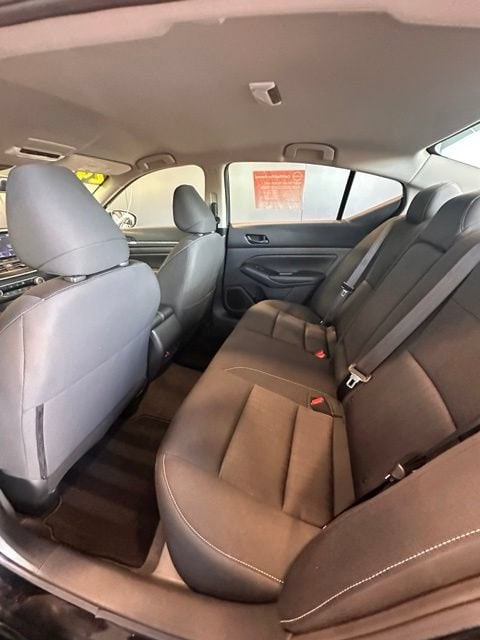 2024 Nissan Altima SV - Photo 17