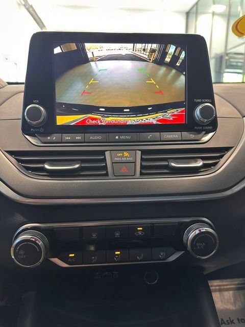 2024 Nissan Altima SR - Photo 19
