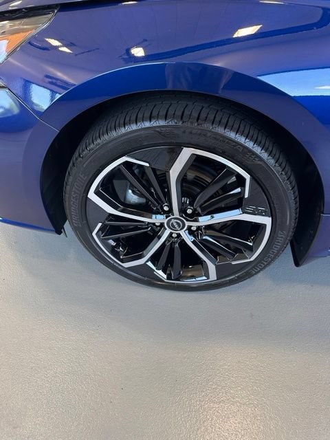 2024 Nissan Altima SR - Photo 10