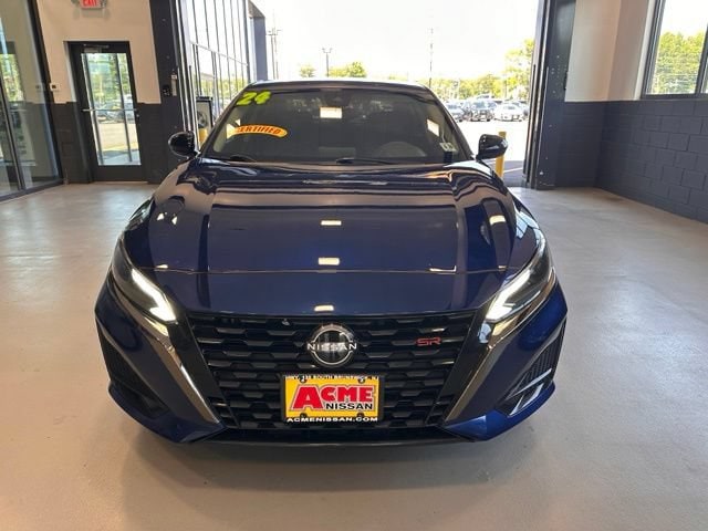 2024 Nissan Altima SR - Photo 7
