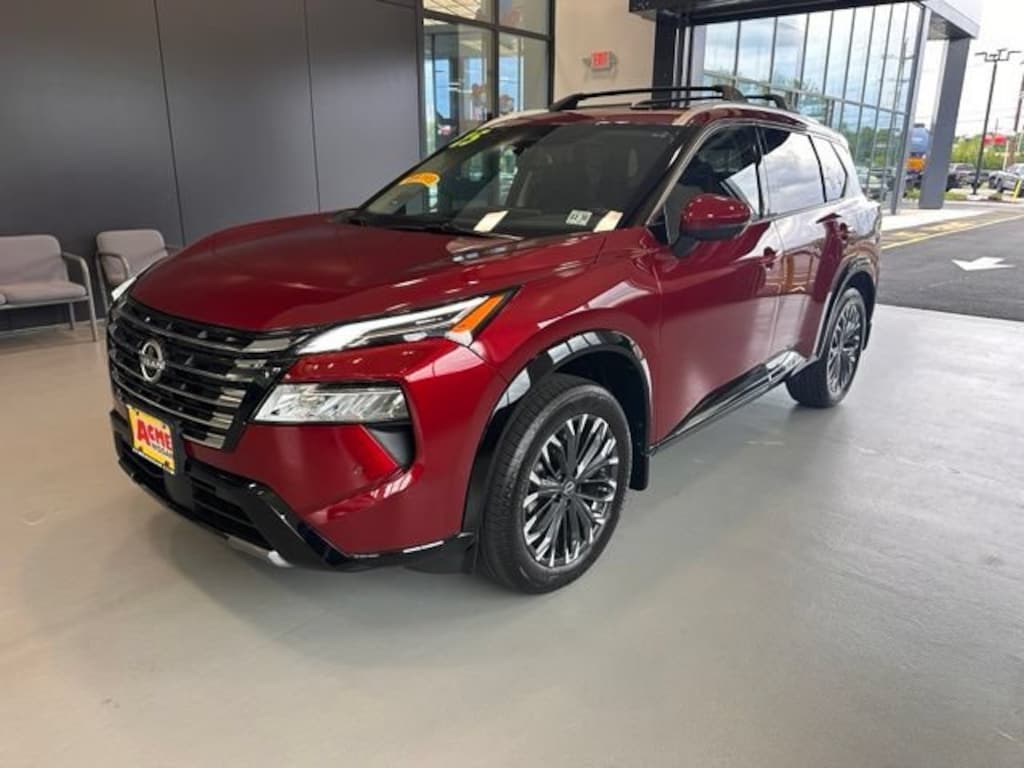 Certified 2025 Nissan Rogue Platinum SUV