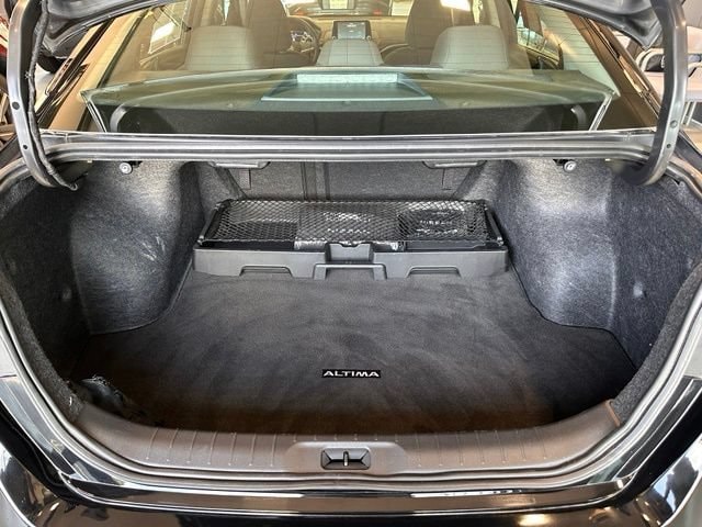 2024 Nissan Altima SV - Photo 11