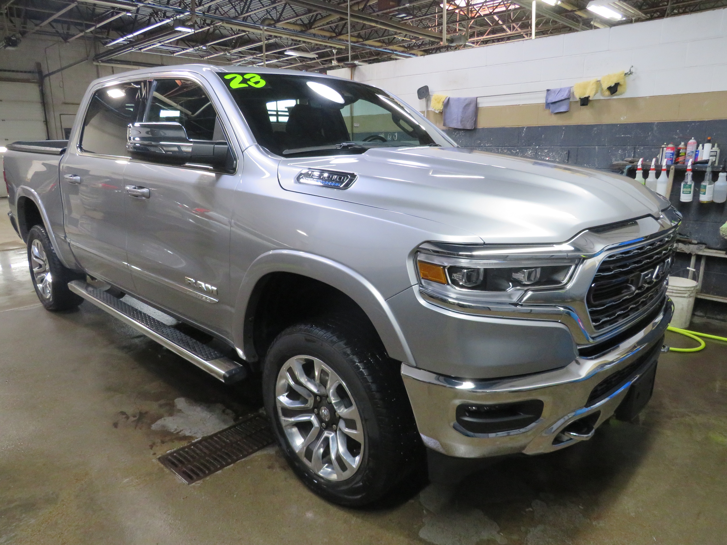 2023 RAM 1500 Pickup Limited