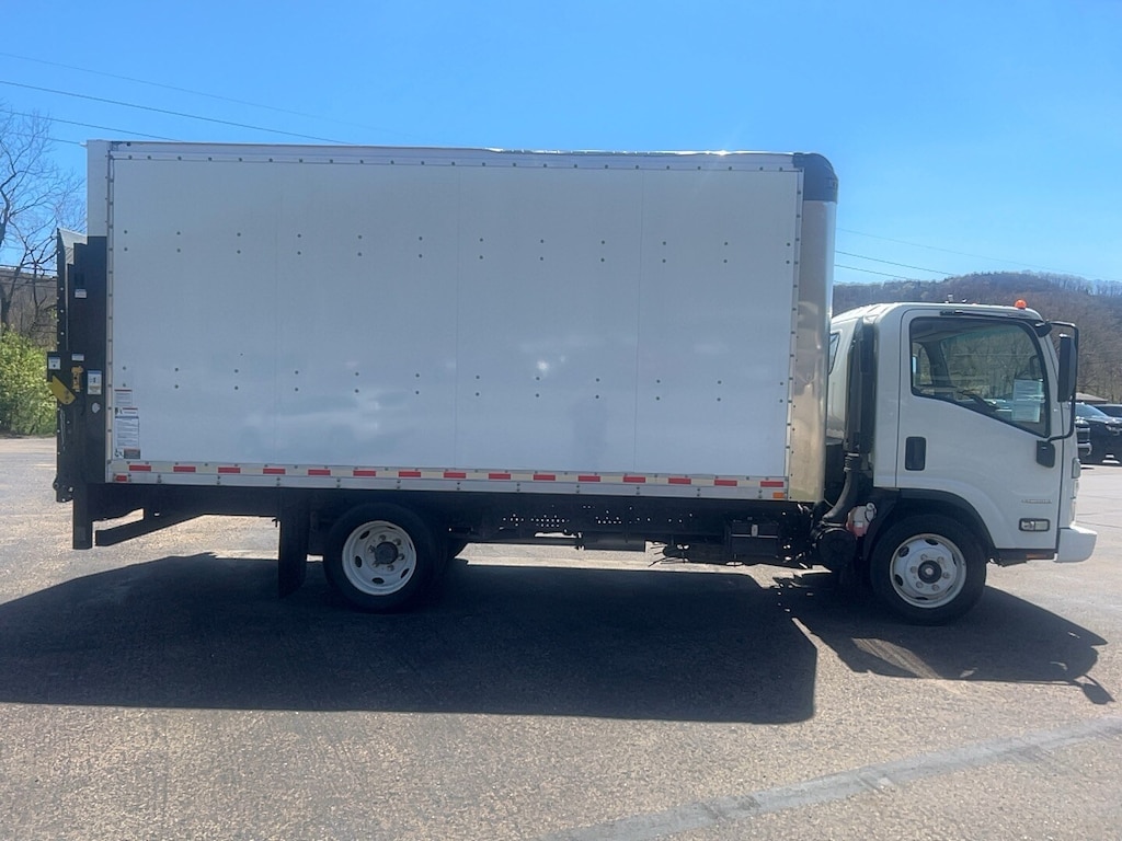 Used 2023 Chevrolet 4500 LCF Base Truck