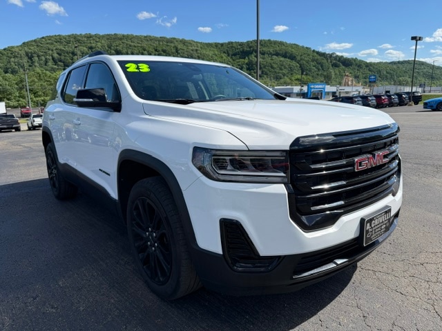 2023 GMC Acadia SLE