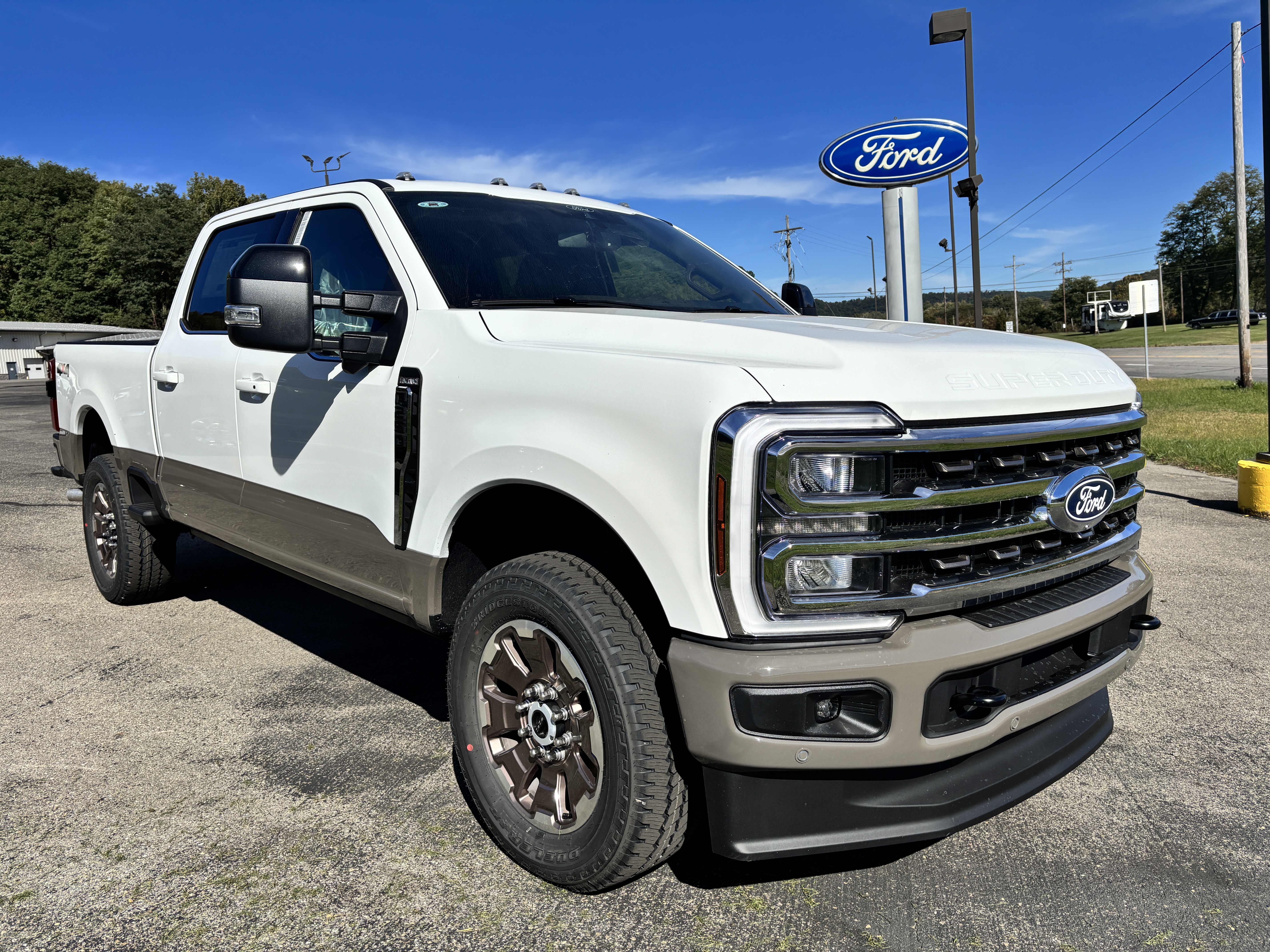 2027 Ford F-250 King Ranch TRUCK