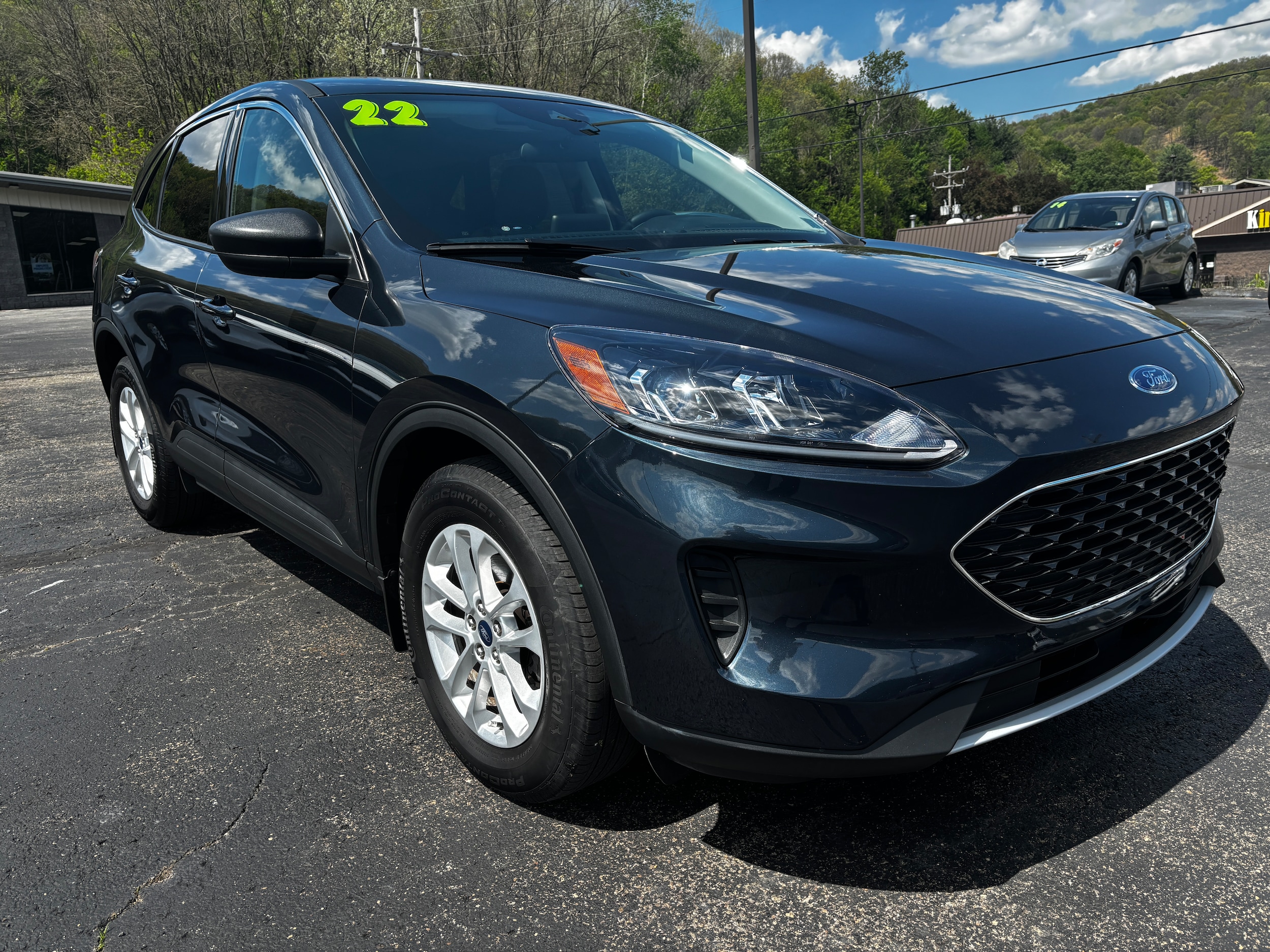 2022 Ford Escape SE