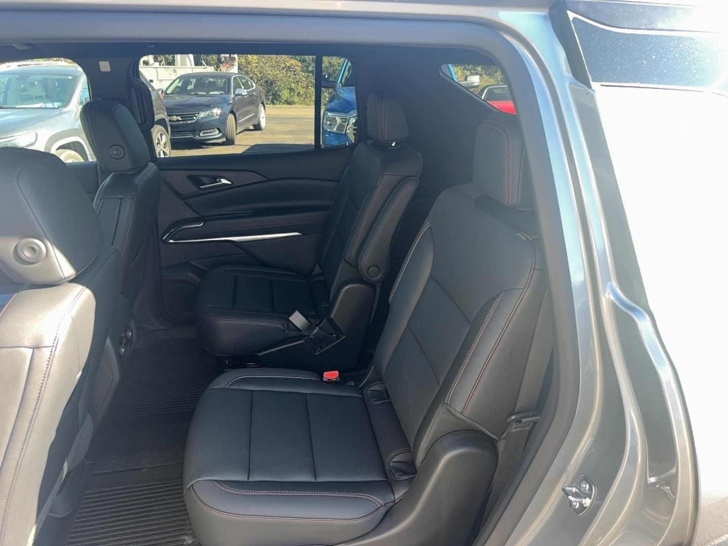 2026 Chevrolet Traverse Z71 - Photo 9