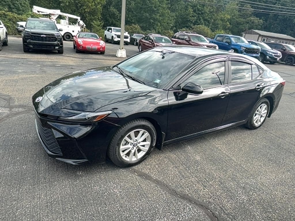 Used 2025 Toyota Camry XSE Sedan