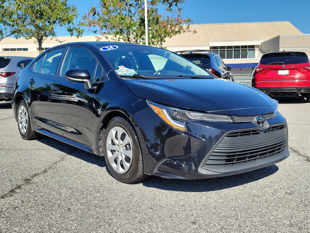 Used 2024 Toyota Corolla LE Sedan
