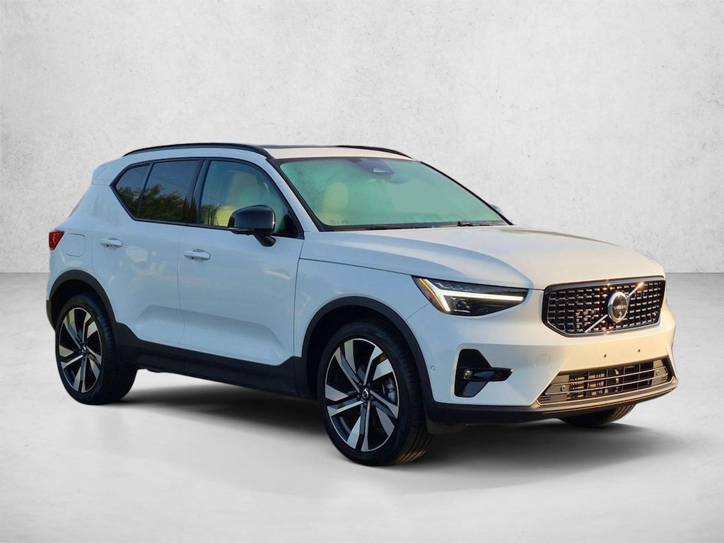 Used 2026 Volvo XC40 Ultra SUV