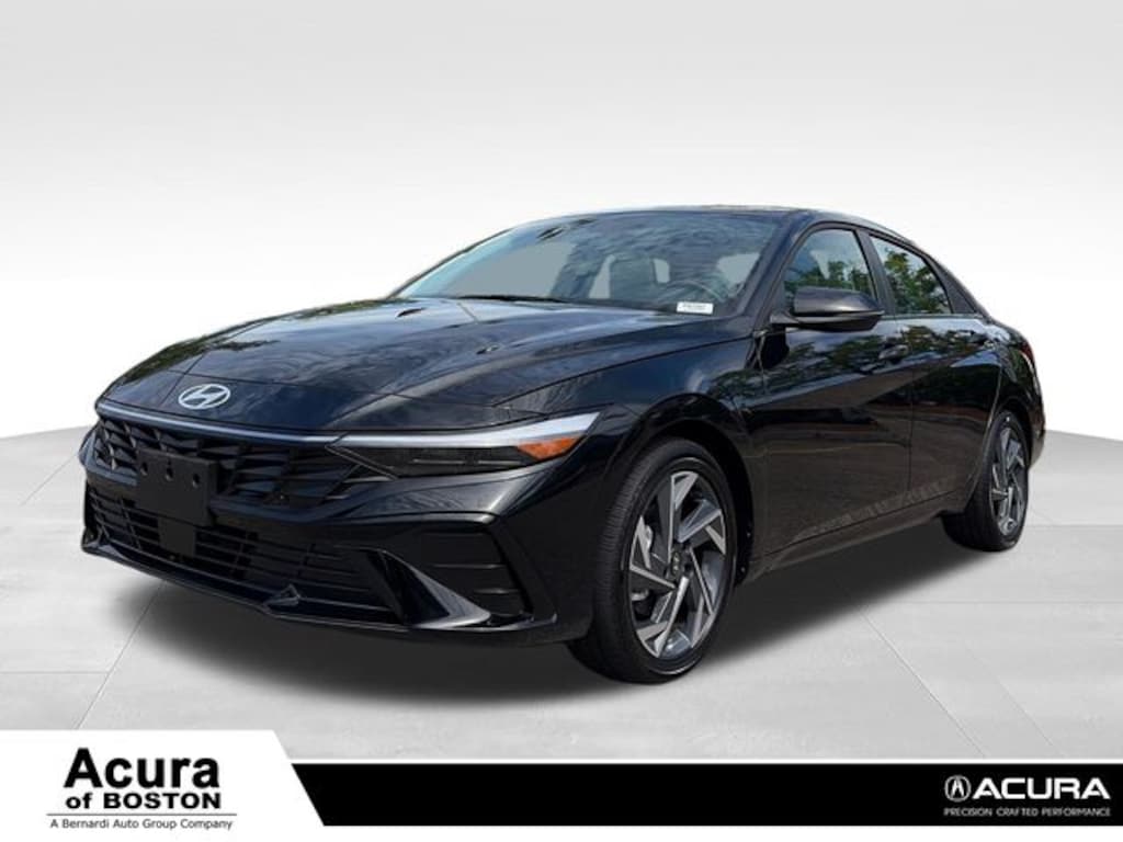 Used 2025 Hyundai Elantra Hybrid Limited Sedan