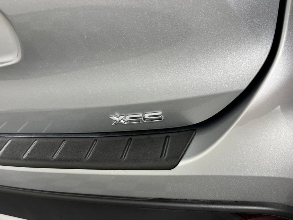 Used 2023 Toyota Highlander XSE SUV