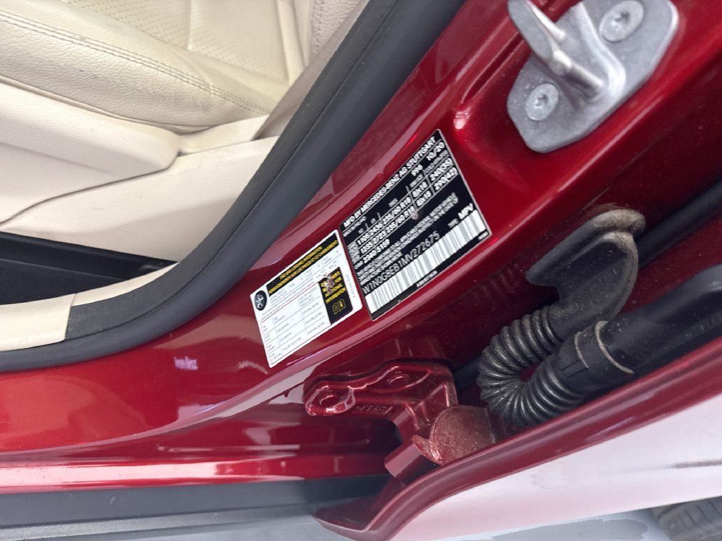 2021 Mercedes-Benz GLC GLC300 - Photo 21