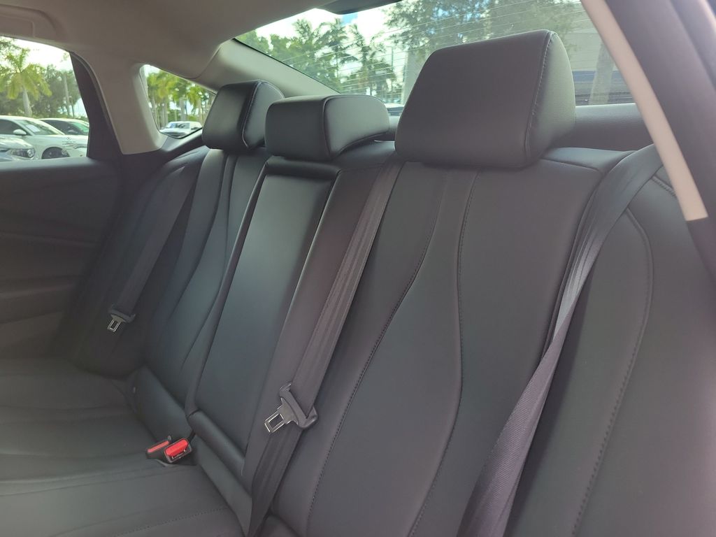 2023 Acura TLX Base - Photo 11