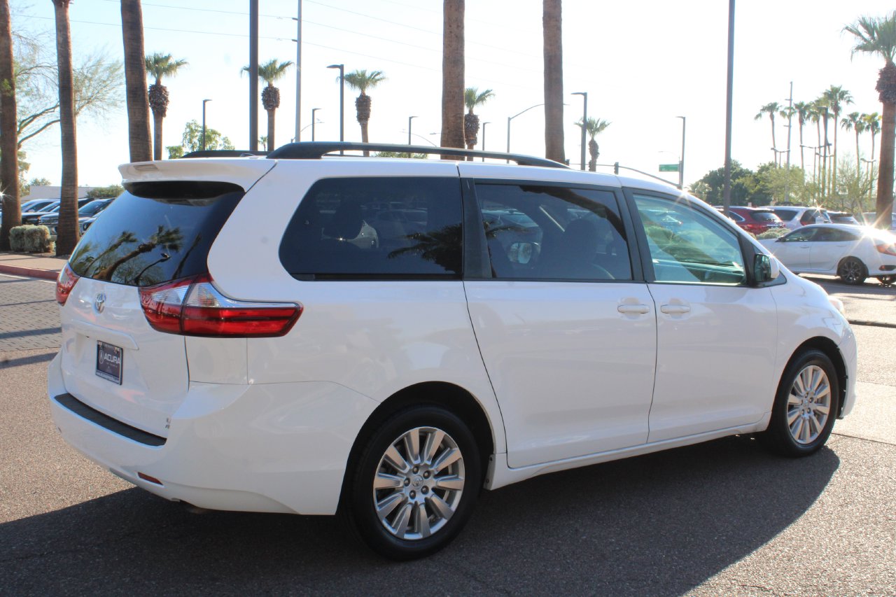 Used 2017 Toyota Sienna LE 7 Passenger Van
