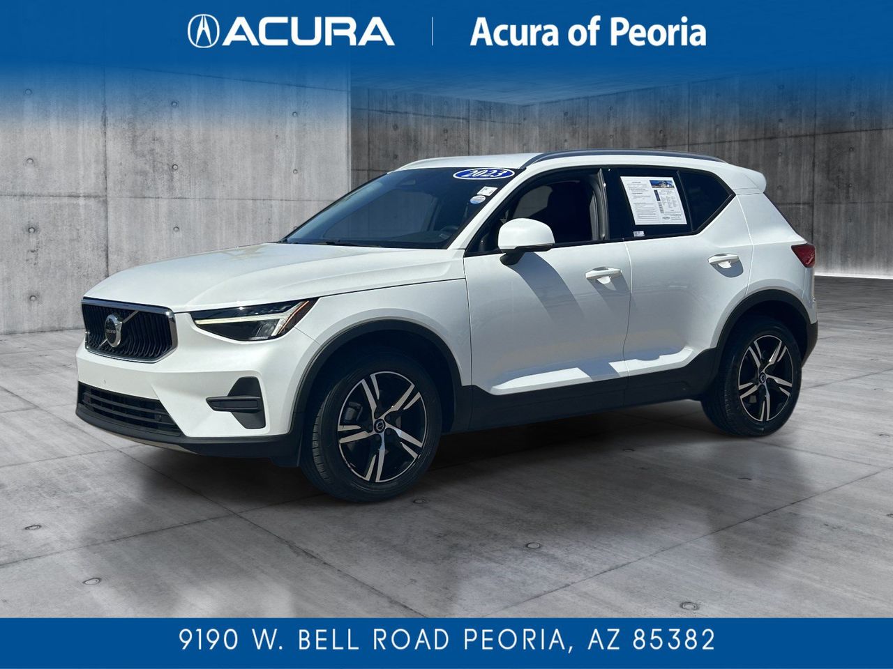 2023 Volvo XC40