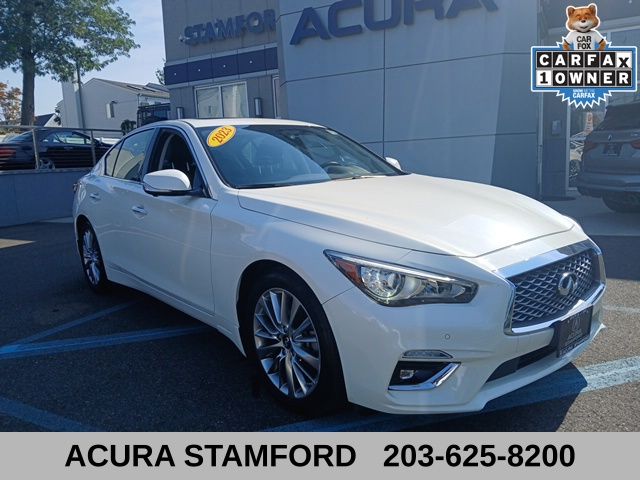 2023 INFINITI Q50 LUXE