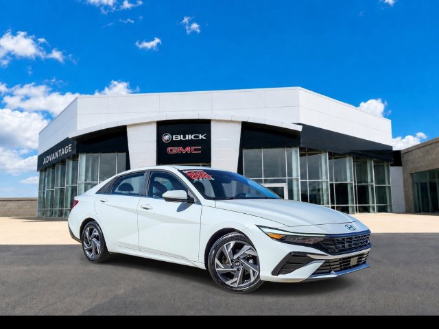 2025 Hyundai Elantra SEL