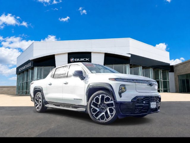 2025 Chevrolet Silverado EV RST