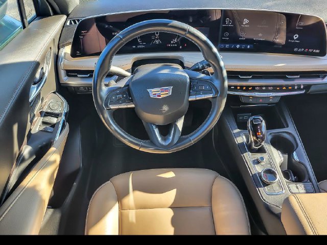 2025 Cadillac XT4 Premium Luxury - Photo 9