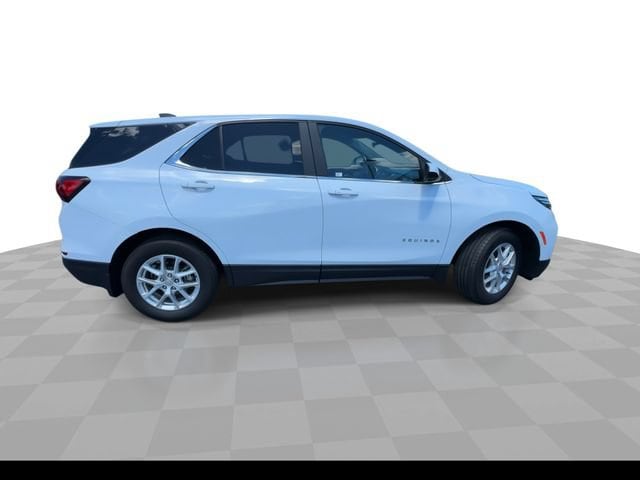 2024 Chevrolet Equinox LT - Photo 9