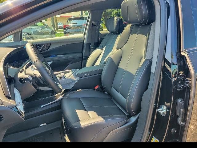 2026 Cadillac OPTIQ Luxury - Photo 14