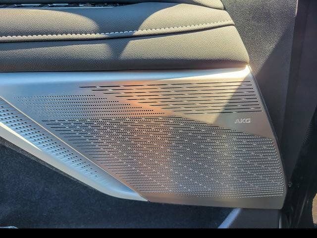 2026 Cadillac OPTIQ Luxury - Photo 25